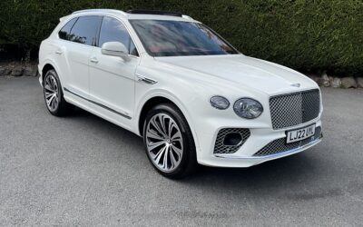 Bentley Bentayga 4.0 V8 Base SUV 5dr Petrol Auto 4WD Euro 6 (s/s) (550 ps)